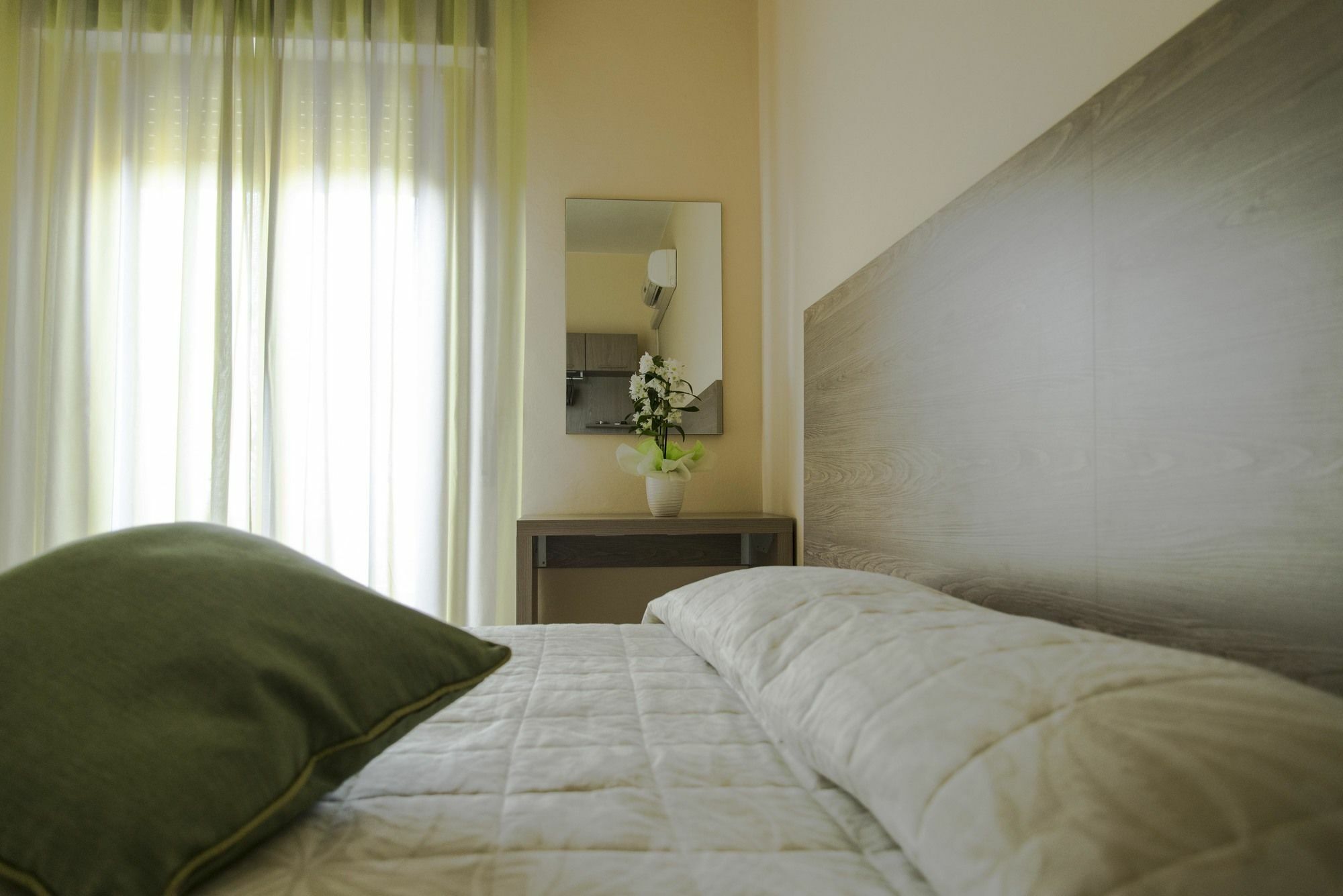 Hotel La Rosa Del Tirreno Livorno Exteriör bild