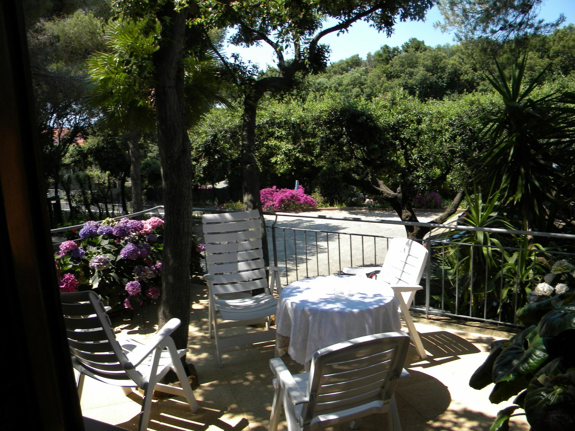 Hotel La Rosa Del Tirreno Livorno Exteriör bild
